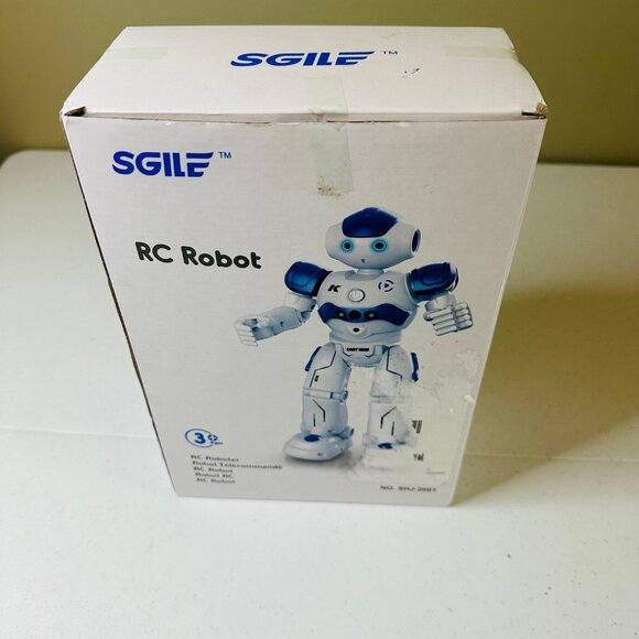 Remote Control Robot With Remote Control & Interactive Features RC Robot - Picture 9 of 16